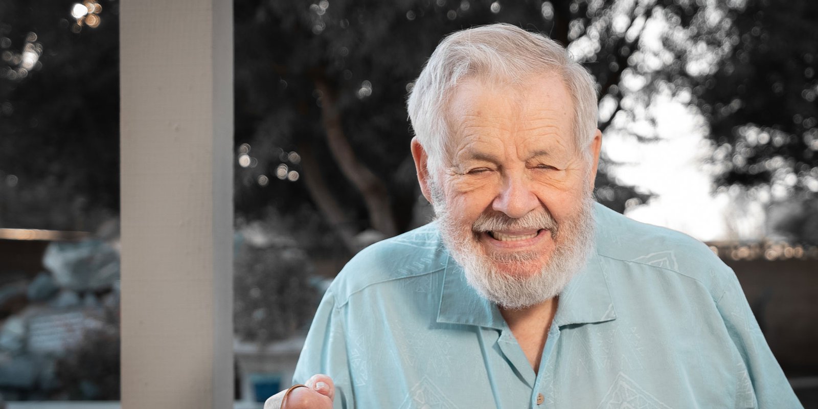 Clovis Family Dentistry | Fixed Teeth vs. Removable